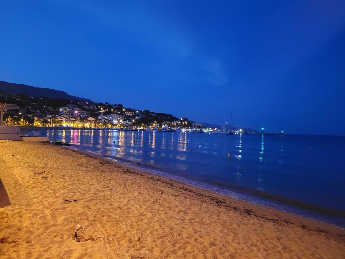 Appartement Paisible Avec Vue Panoramique Mer Et Acces Direct Plage Bormes-les-Mimosas Luaran gambar